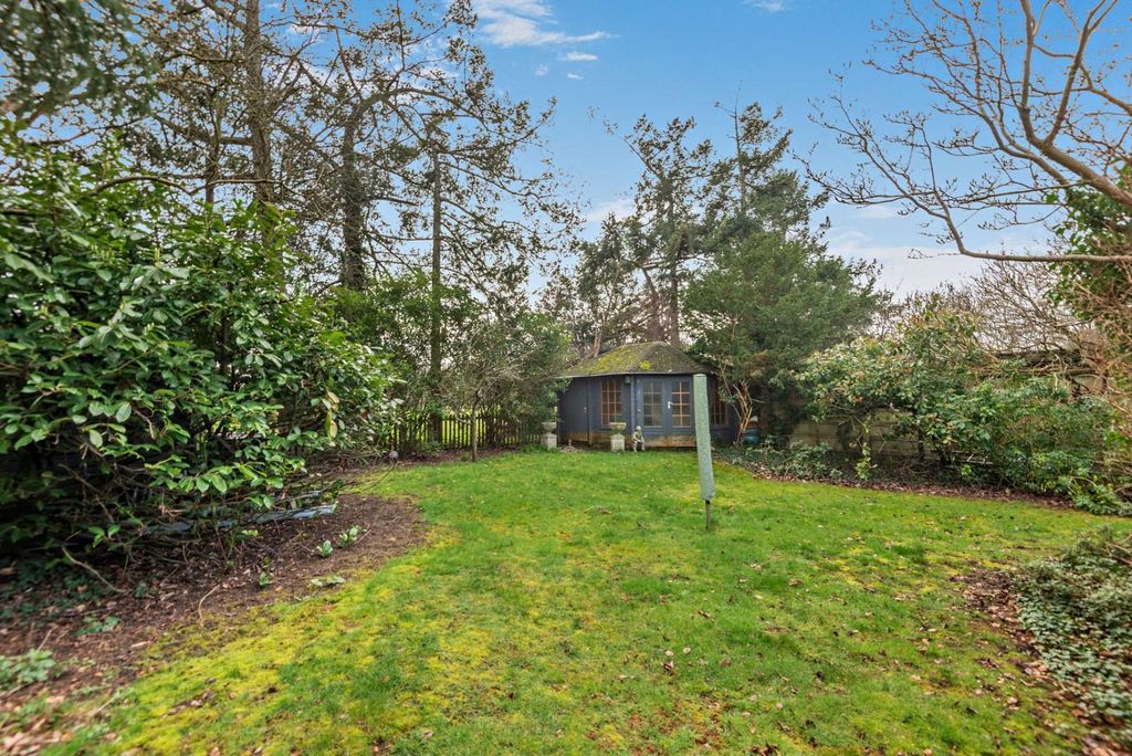 Additional image 36 of 7 bed semi-detached house for saleFordbridge Road, Ashford TW15