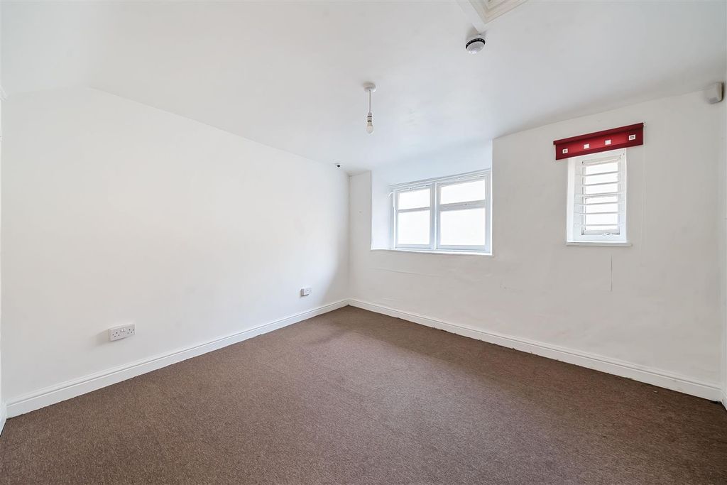 Additional image 7 of Studio for saleHendford, Yeovil BA20