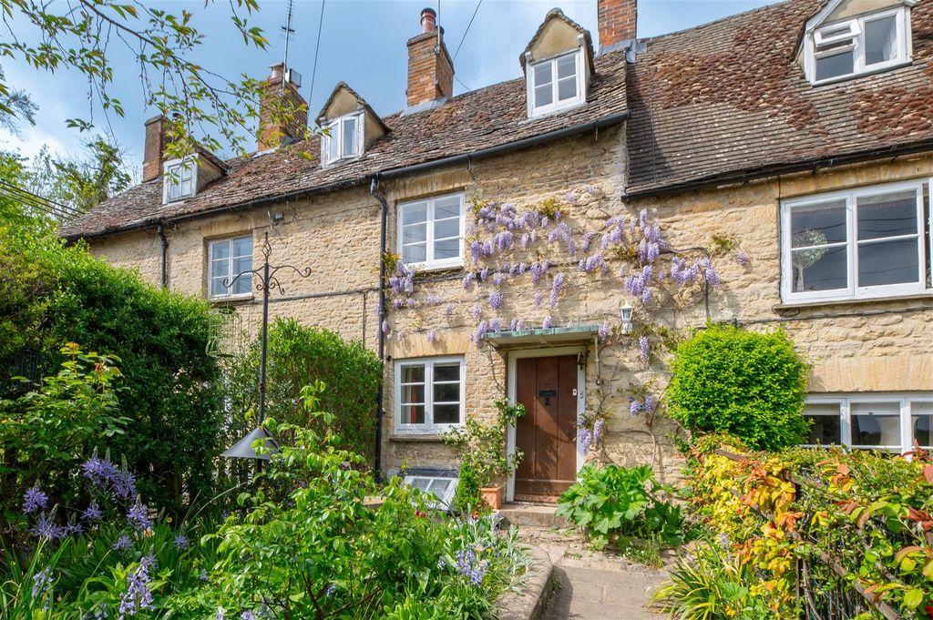 3 bed property for saleManor Road, Woodstock OX20
