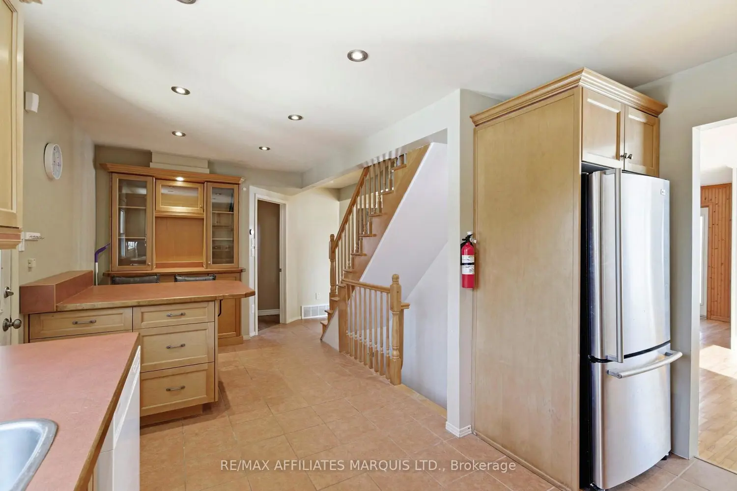 25 Dunbar Avenue photo 2