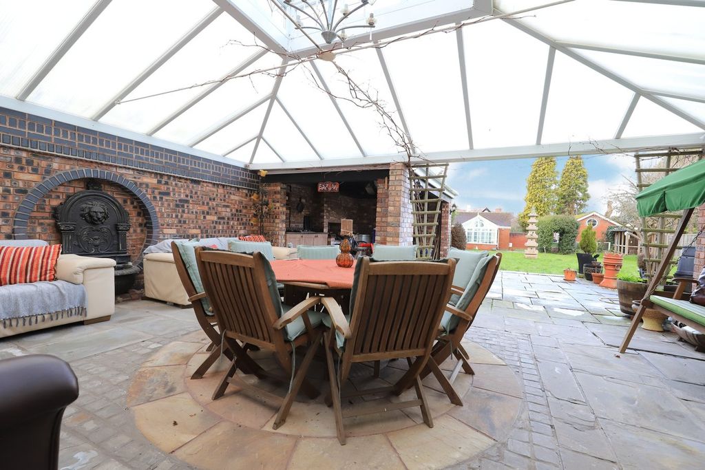 Additional image 27 of 4 bed detached house for saleStourbridge Road, Wolverhampton WV4