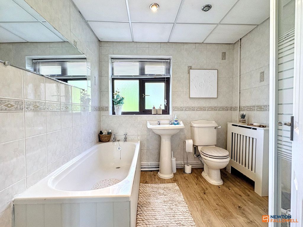 Additional image 27 of 3 bed detached house for saleThe Green, 54 The Green LE67