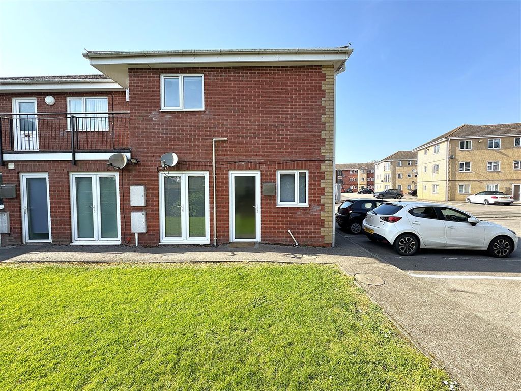 Additional image 14 of 2 bed flat for saleLangdale Grove, Corby NN17