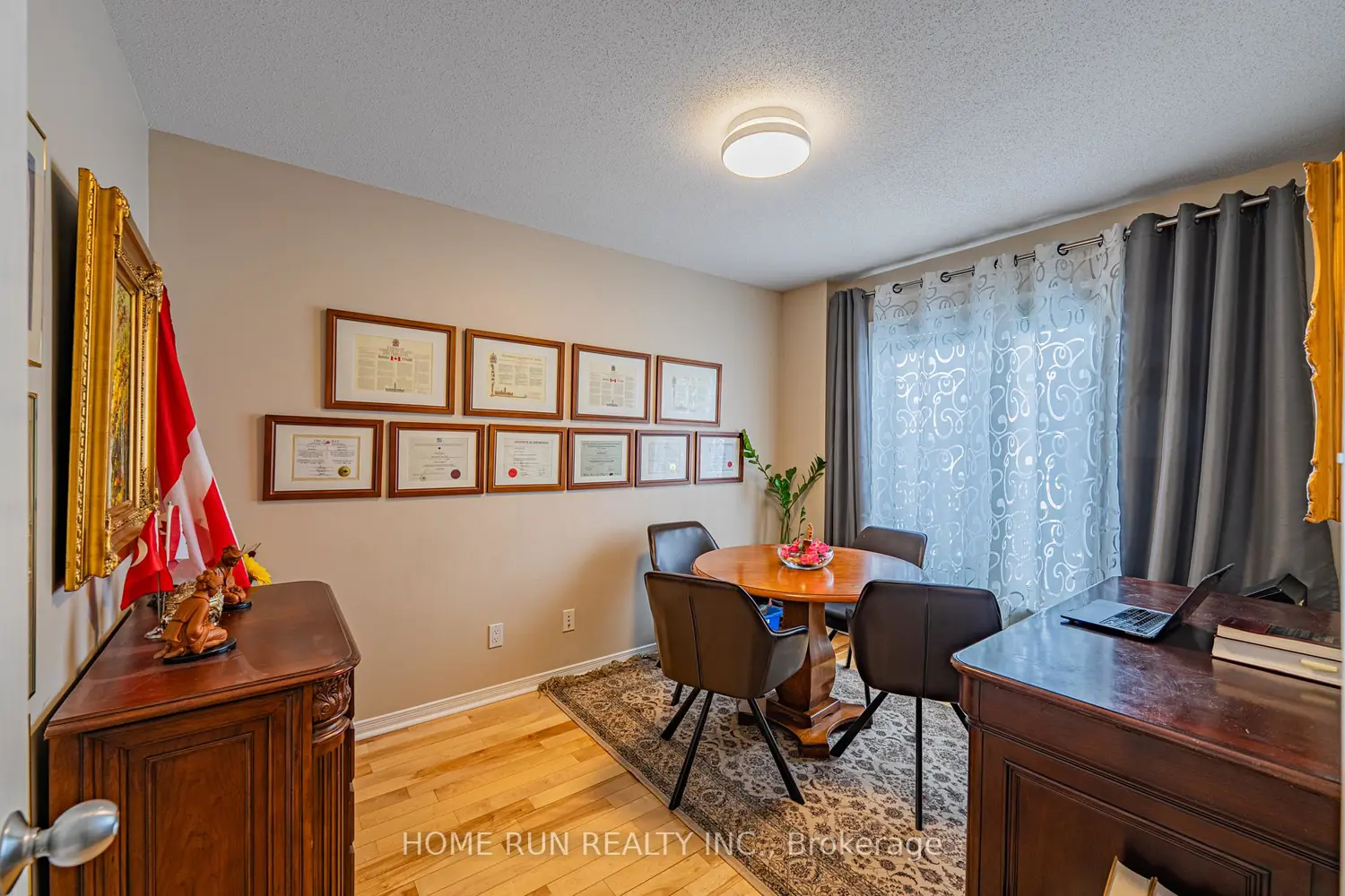 90 Edenvale Drive 207 photo 3