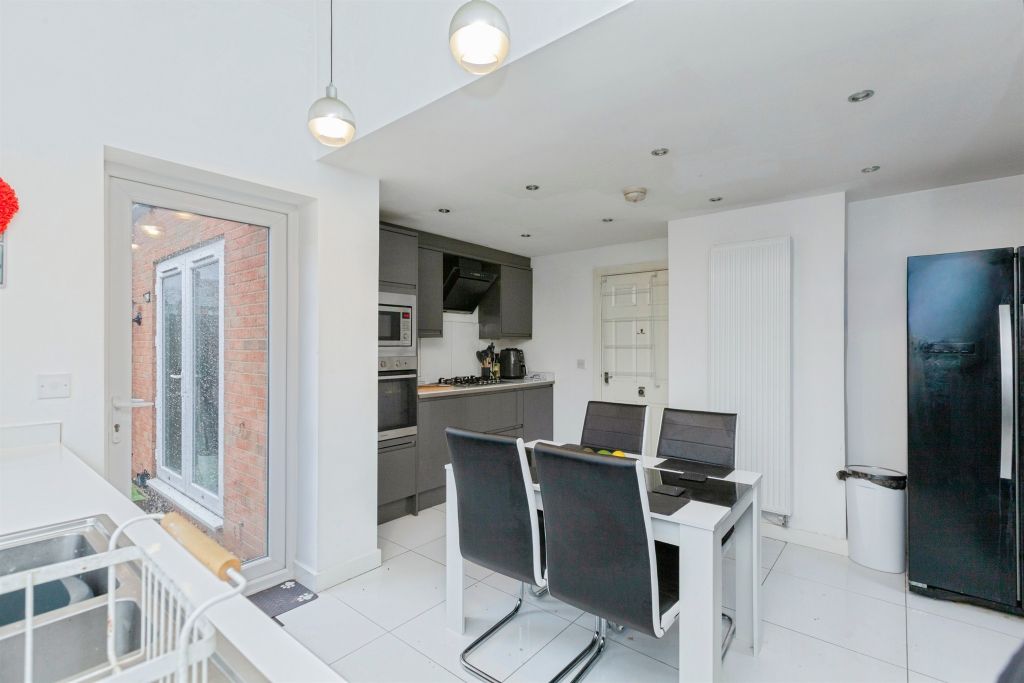 Additional image 10 of 5 bed detached house for saleParnell Close, Littlethorpe, Leicester LE19