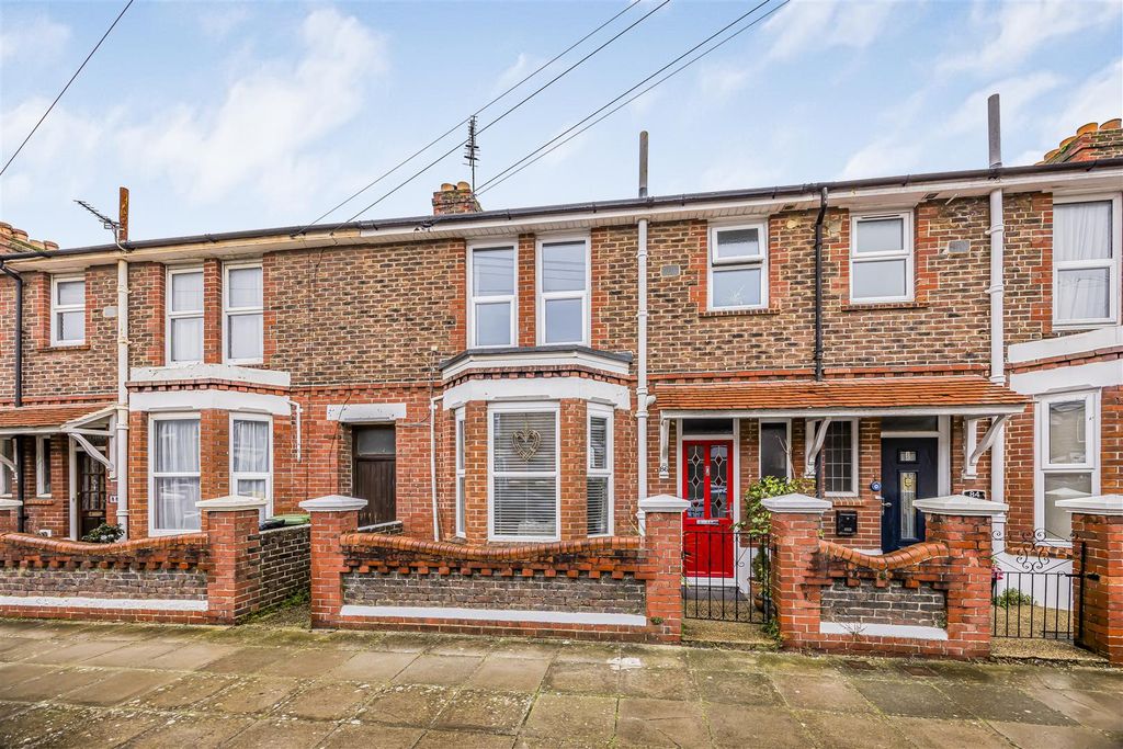 3 bed terraced house for saleShelford Road, Southsea PO4