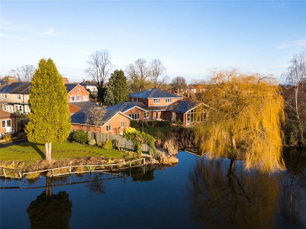 Additional image 2 of 4 bed detached house for saleWillow Grove, York, North Yorkshire YO31
