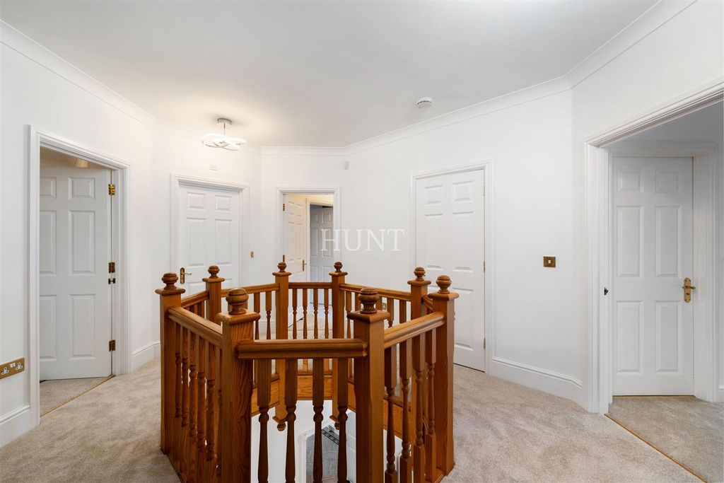 Additional image 10 of 6 bed detached house for saleRegents Drive, Repton Park, Woodford Green, Essex IG8