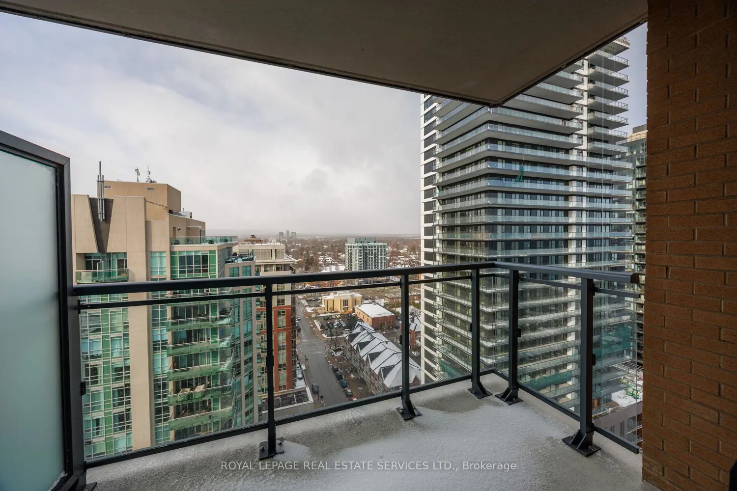 Additional image 4 of 2060 Lakeshore Road 1802