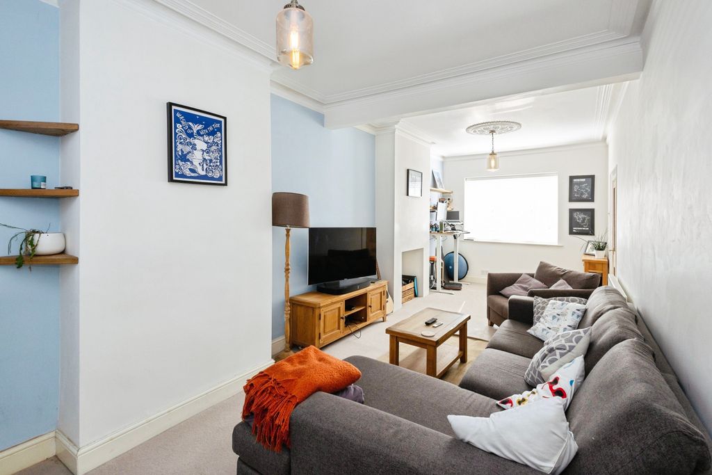 Additional image 3 of 3 bed terraced house for saleNew Road, Portsmouth PO2