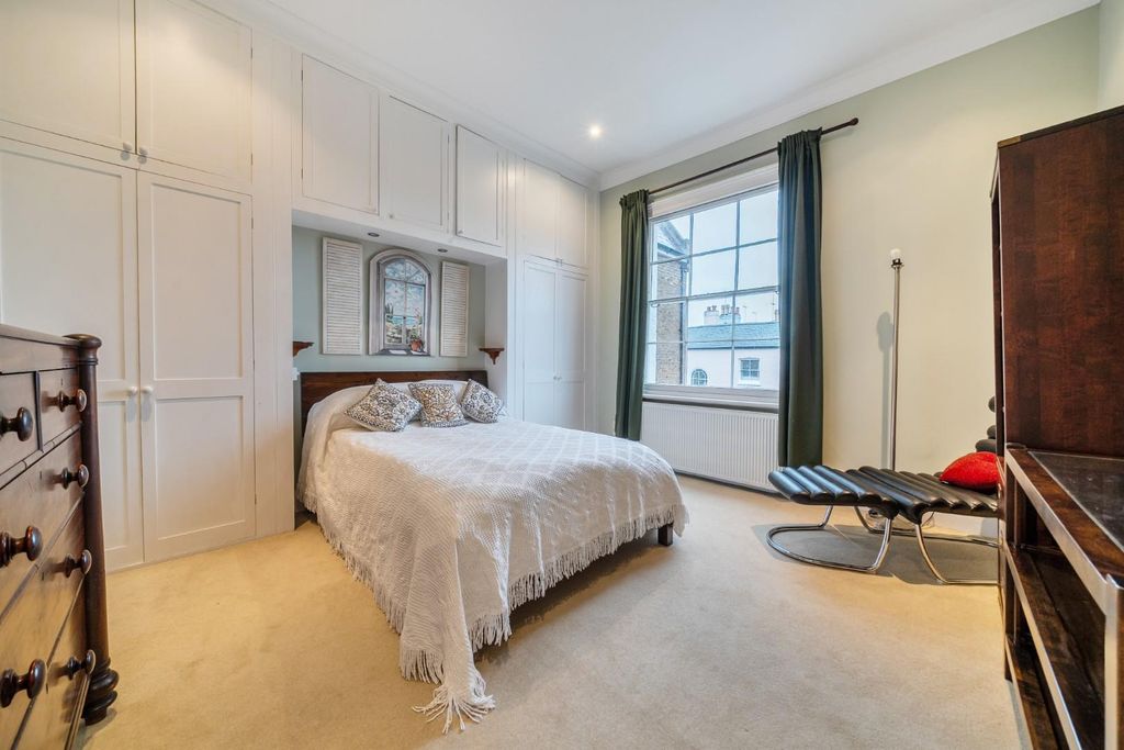 Additional image 8 of 4 bed terraced house for saleTrinity Place, Windsor SL4