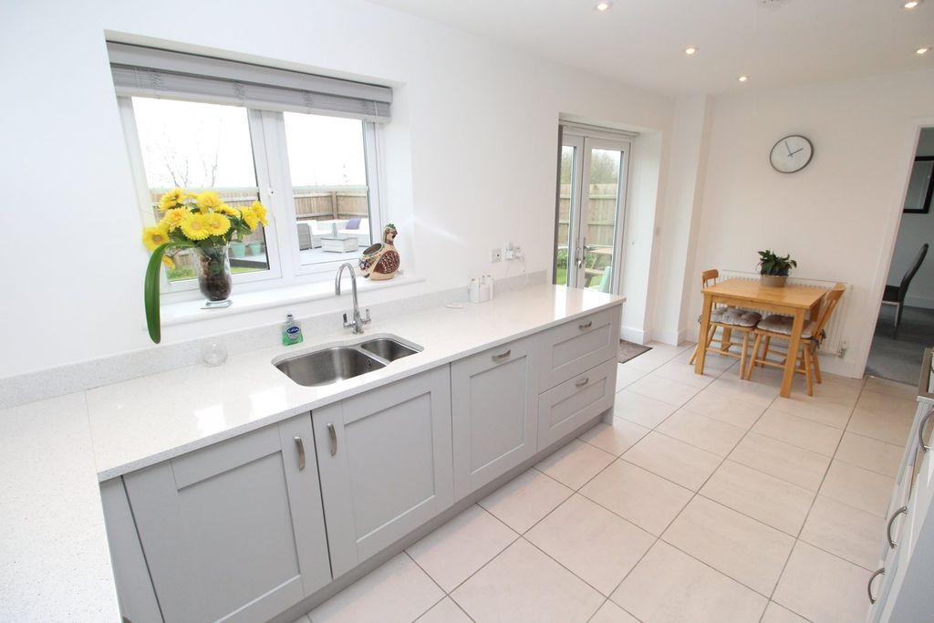 Additional image 4 of 4 bed detached house for saleEvans Avenue, Broughton Astley, Leicester LE9