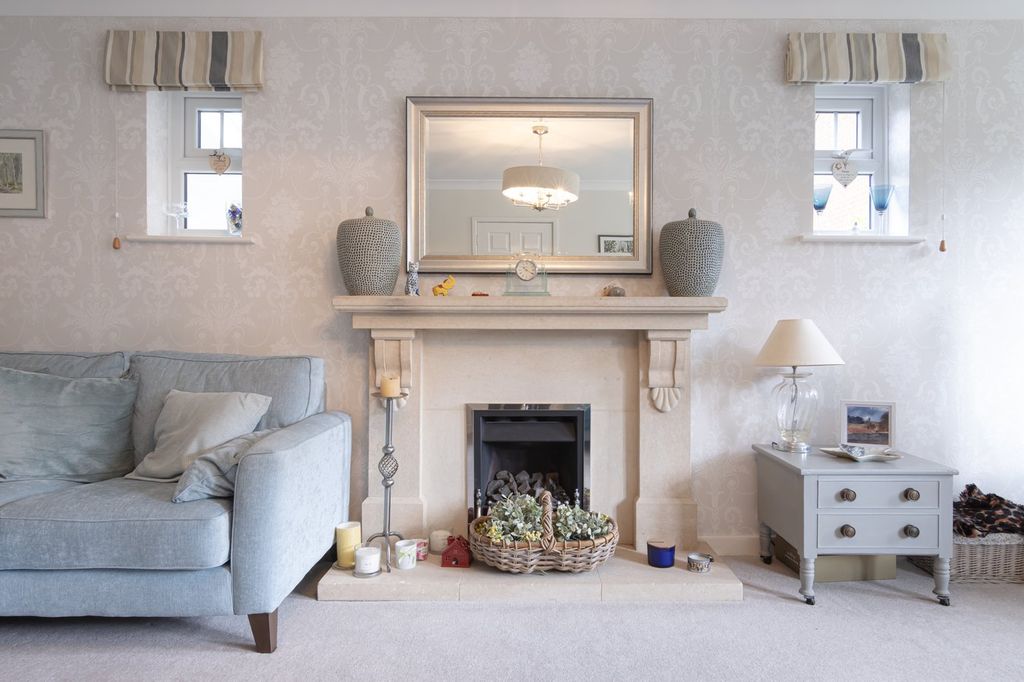 Additional image 2 of 4 bed detached house for saleWakes Close, Dunton Bassett, Lutterworth LE17