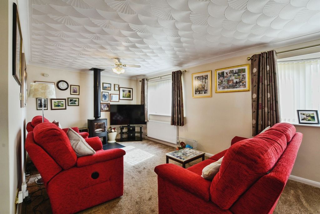 Additional image 6 of 3 bed detached bungalow for saleJohn Smith Close, Willoughby, Alford LN13