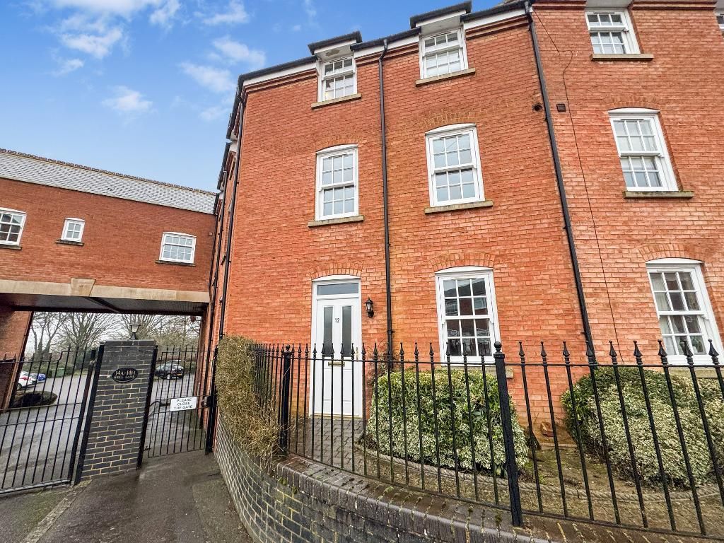 2 bed flat for saleWell Lane, Rothwell NN14