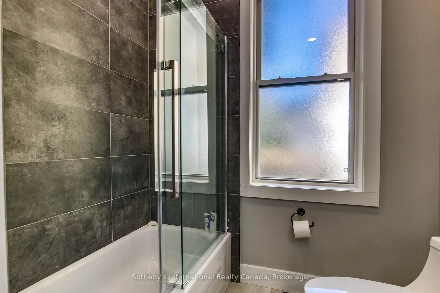 Additional image 11 of 71 Briscoe Street