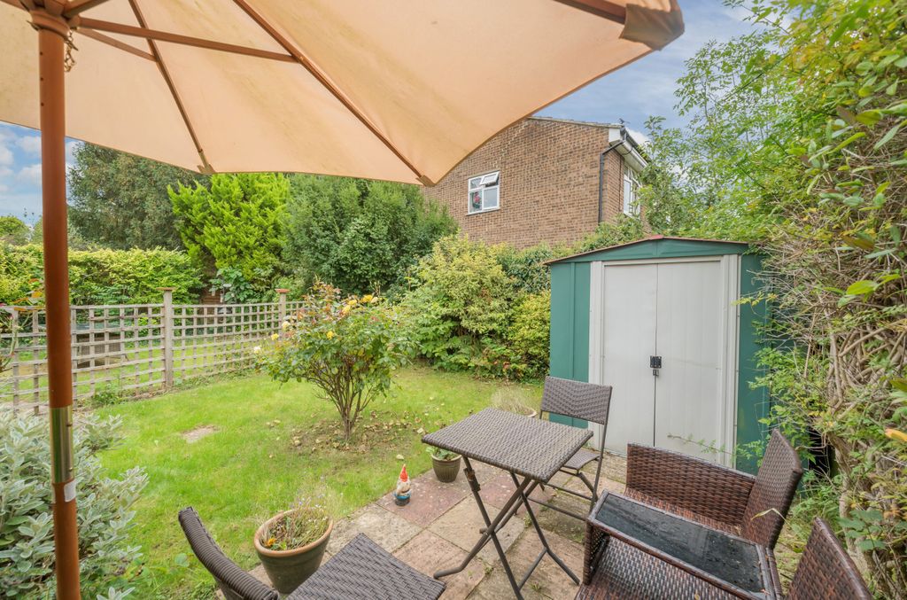 Additional image 17 of 3 bed maisonette for saleOsborne Road, Wokingham, Berkshire RG40