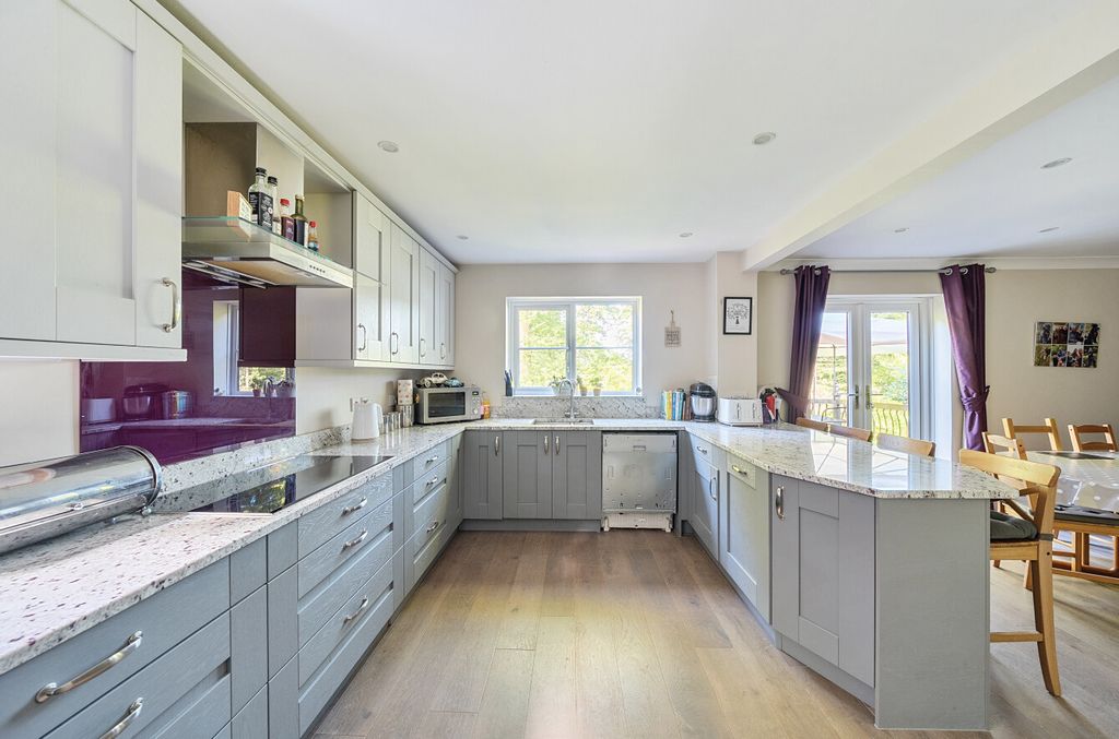 Additional image 4 of 5 bed detached house for saleWinchester Road, Bassett, Southampton, Hampshire SO16