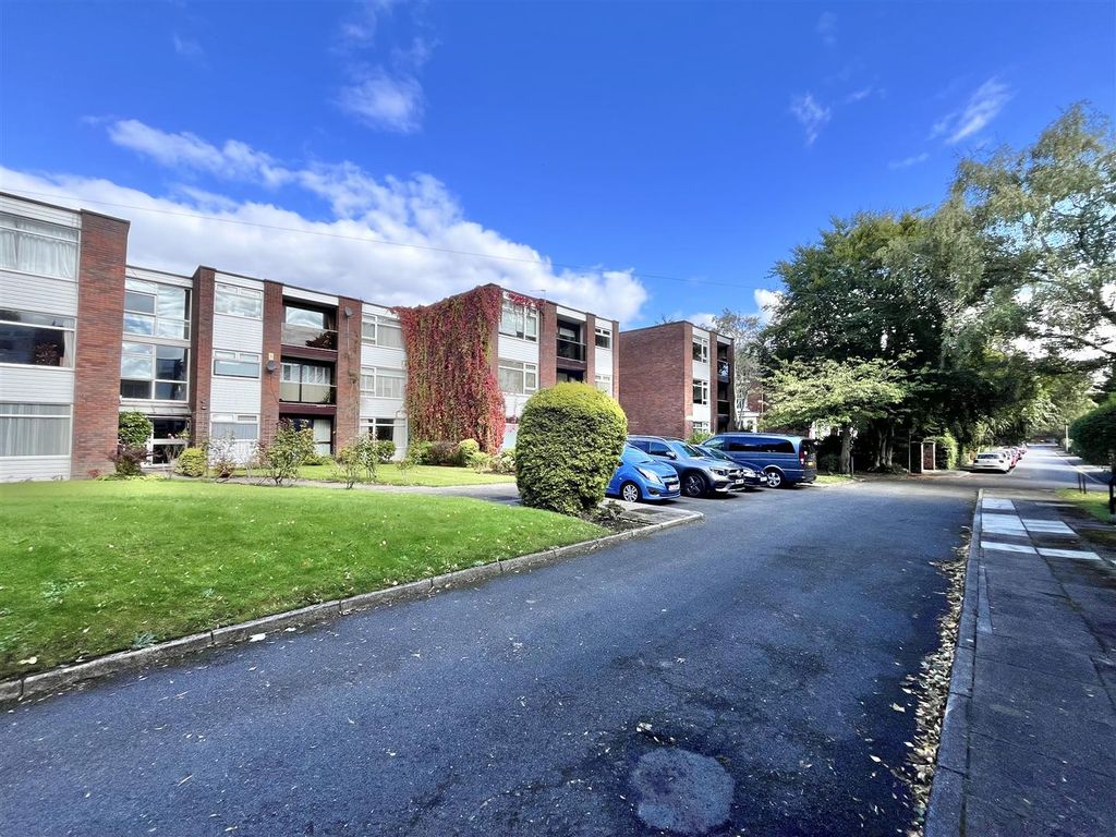 Additional image 7 of 2 bed flat for saleDenewood Court, Queens Road, Wilmslow SK9