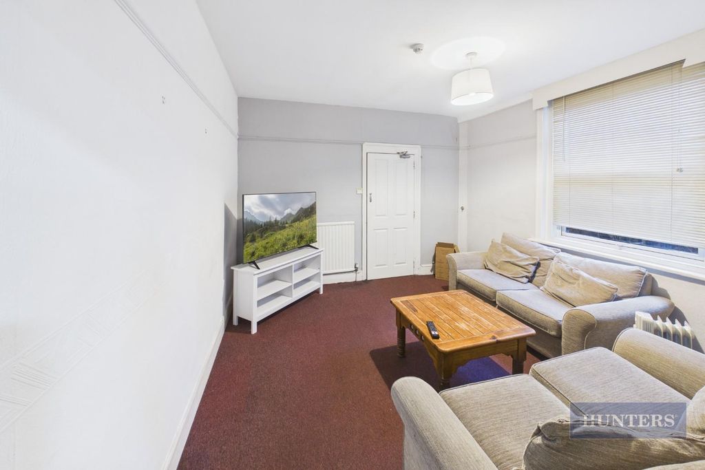 Additional image 3 of 7 bed property for saleHoward Road, Southampton SO15