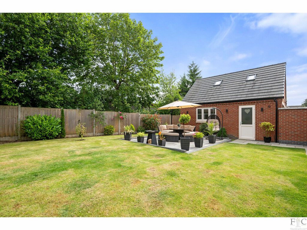 Additional image 31 of 6 bed detached house for saleAlbert Close, Gilmorton LE17