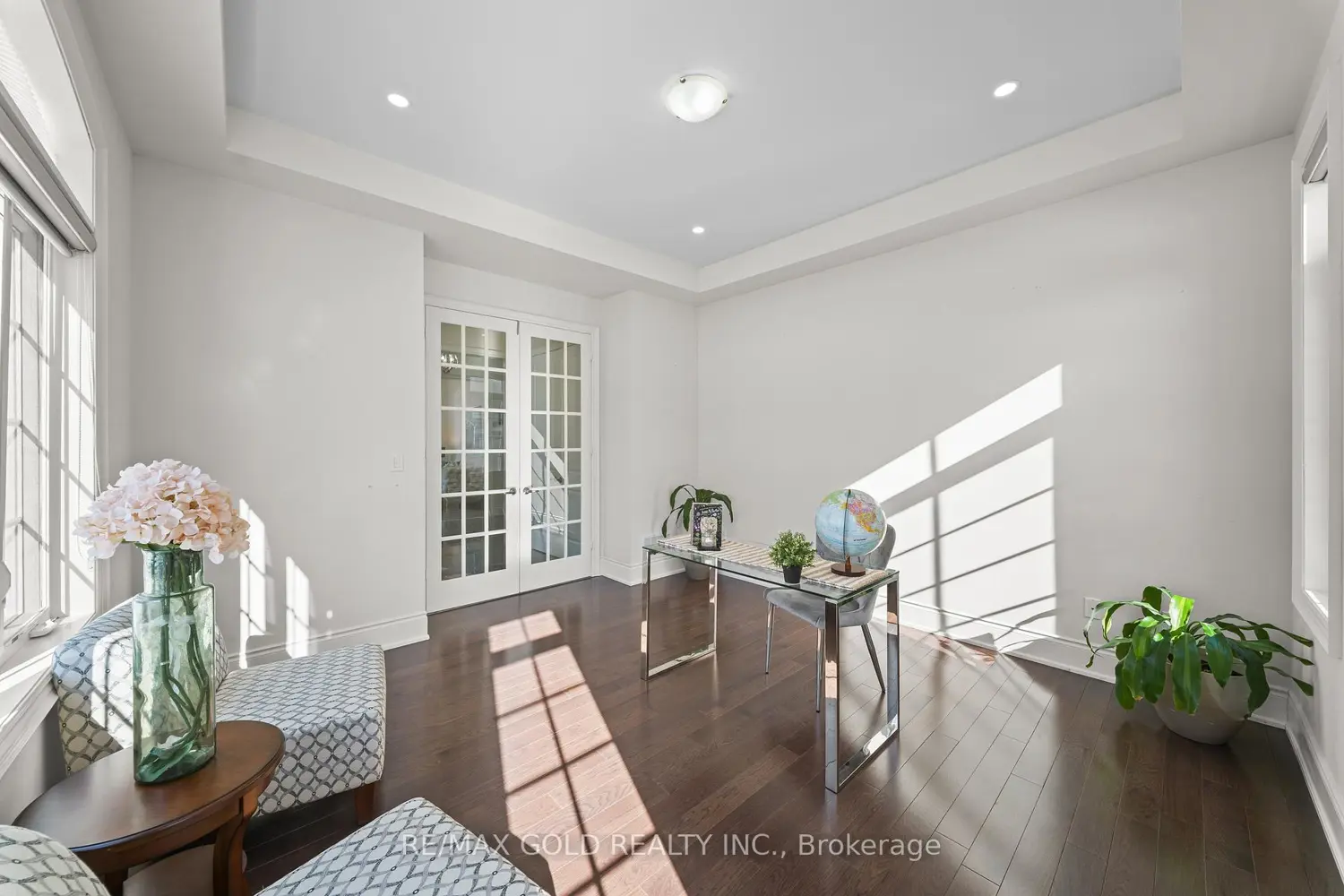 8 Markey Court
