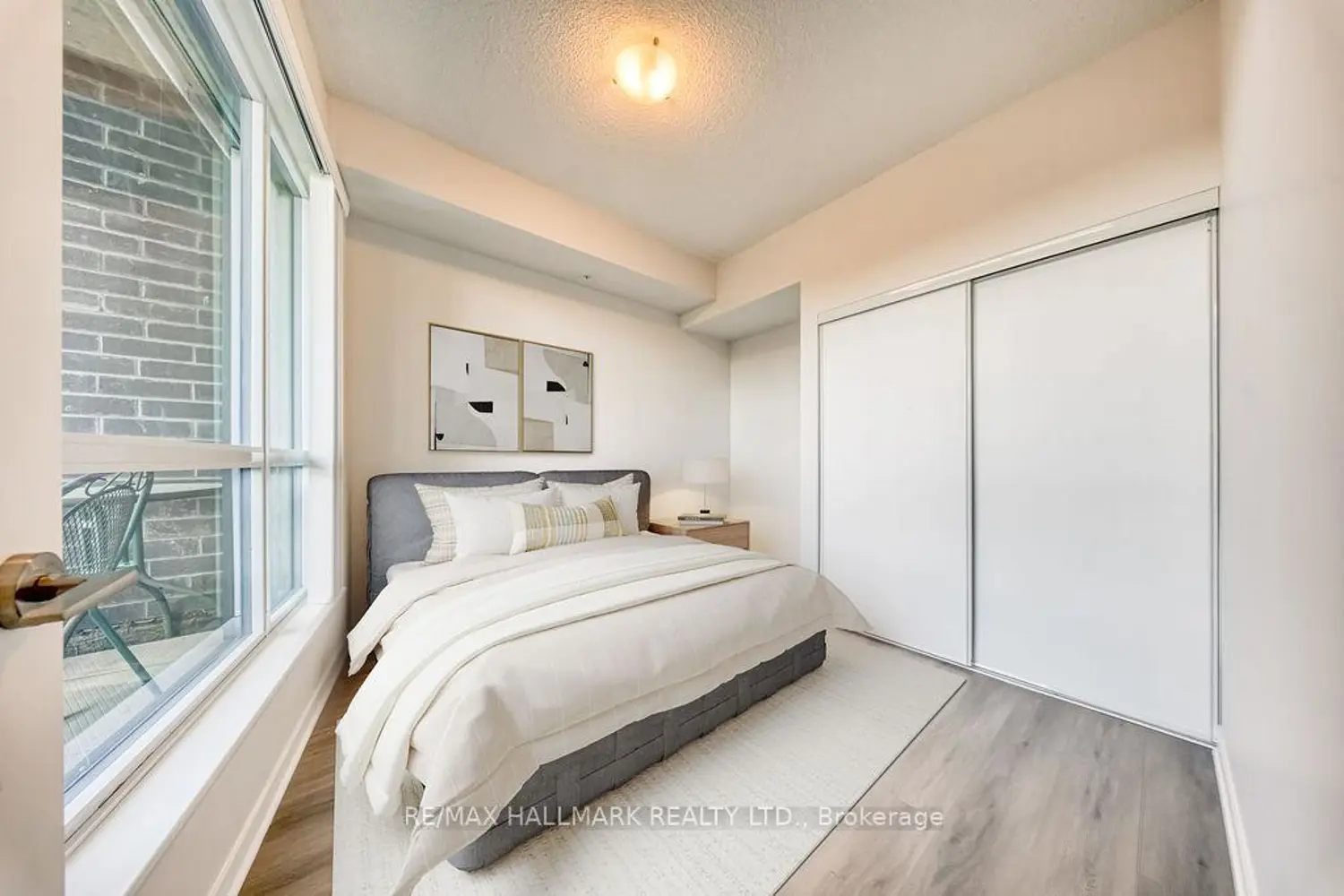 Additional image 9 of 3237 Bayview Avenue 302