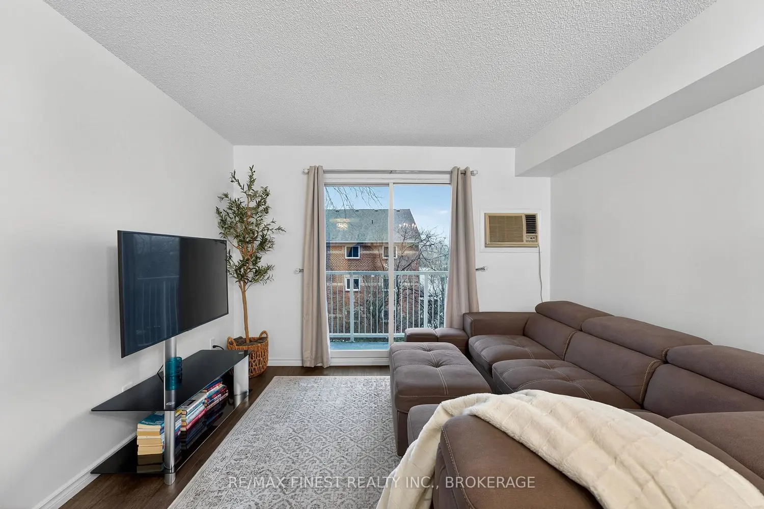Additional image 10 of 316 Kingsdale Avenue 311