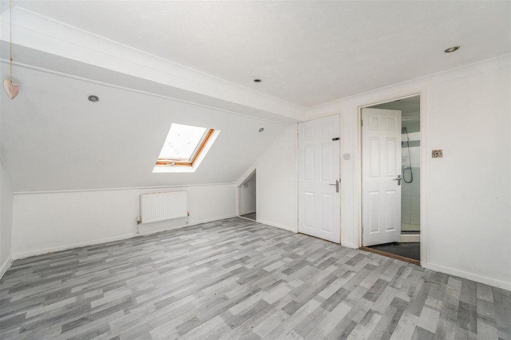 Additional image 12 of 4 bed detached house for saleKensington Road, Portsmouth PO2