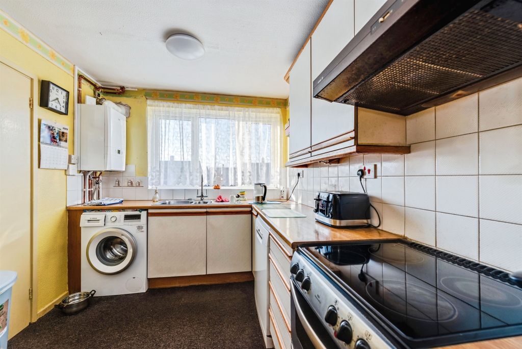 Additional image 2 of 3 bed maisonette for saleLowell Place, Witney OX28