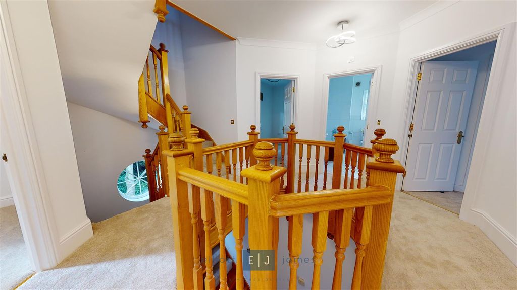 Additional image 10 of 6 bed detached house for saleRegents Drive, Woodford Green IG8