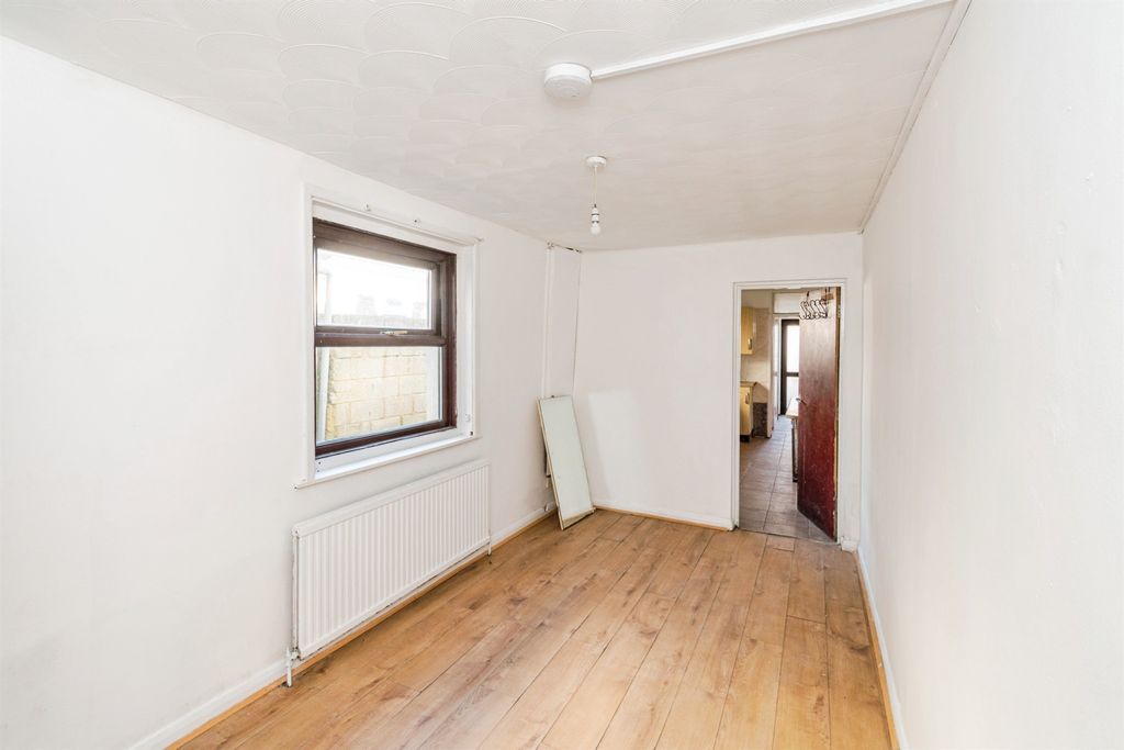 Additional image 7 of 5 bed terraced house for saleNorthumberland Road, Southampton SO14