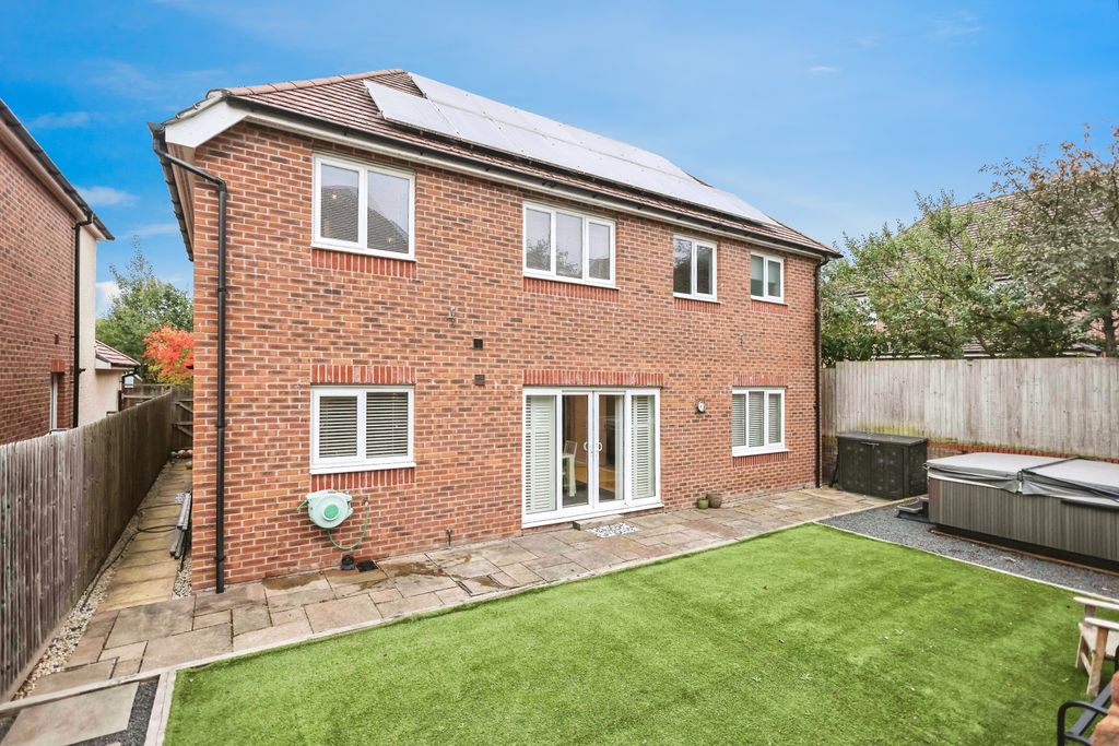 Additional image 34 of 4 bed detached house for saleIngram Avenue, Worcester WR2