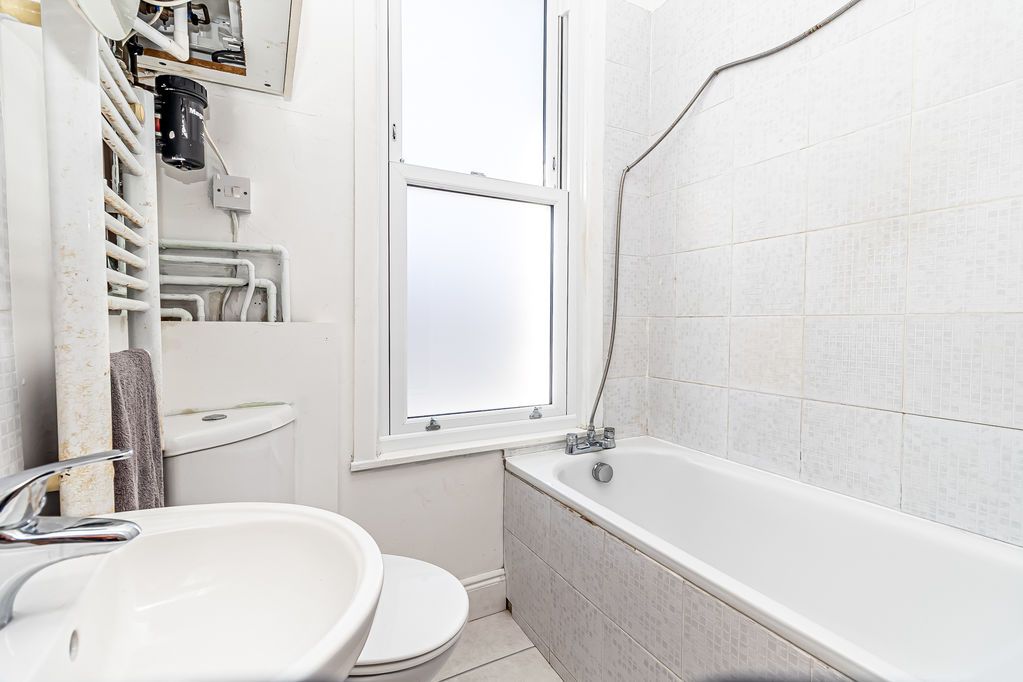 Additional image 12 of 4 bed terraced house for saleKimberley Road, Southsea PO4