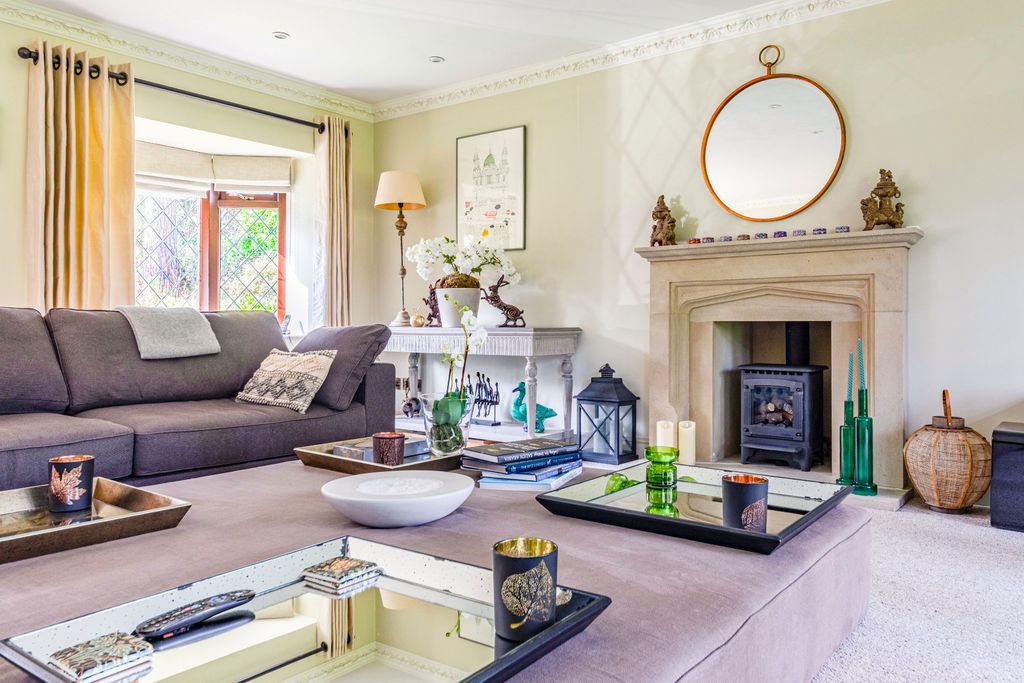 Additional image 8 of 5 bed detached house for salePyrford, Surrey GU22