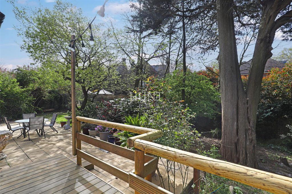 Additional image 24 of 6 bed detached house for saleRegents Drive, Repton Park, Woodford Green, Essex IG8