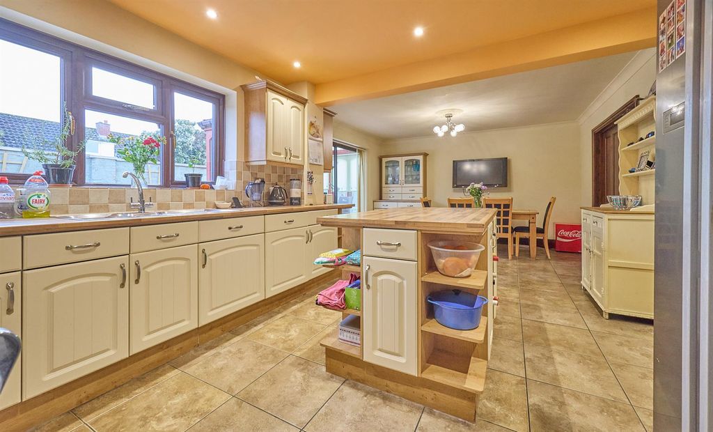 Additional image 5 of 4 bed detached house for saleCoventry Road, Sharnford, Hinckley LE10