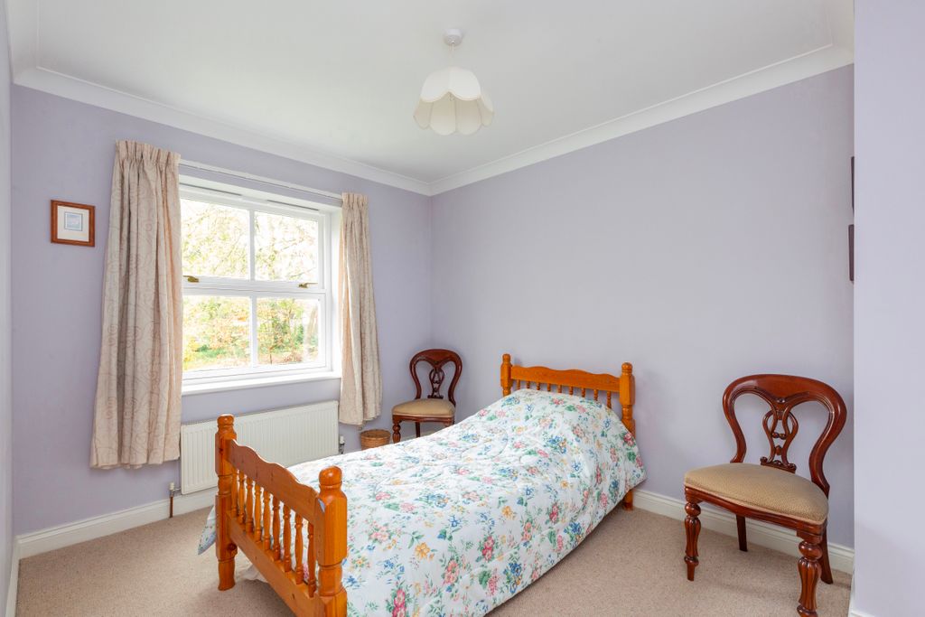 Additional image 8 of 5 bed detached house for saleOld Beech House, Le Neubourg Way, Gillingham SP8