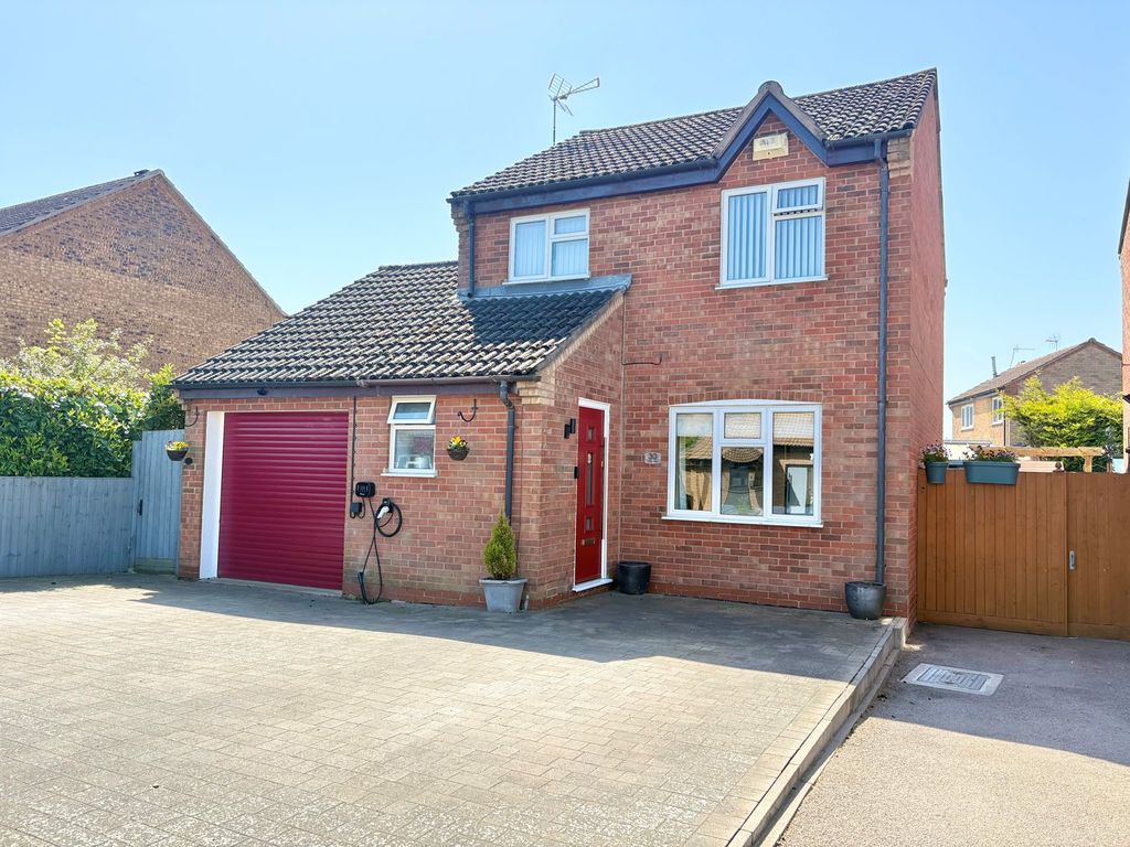 3 bed detached house for saleKirtley Way, Broughton Astley, Leicester LE9