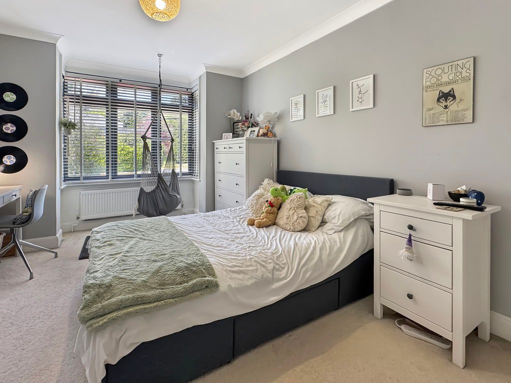 Additional image 19 of 4 bed detached house for saleClatterford Road, Newport PO30