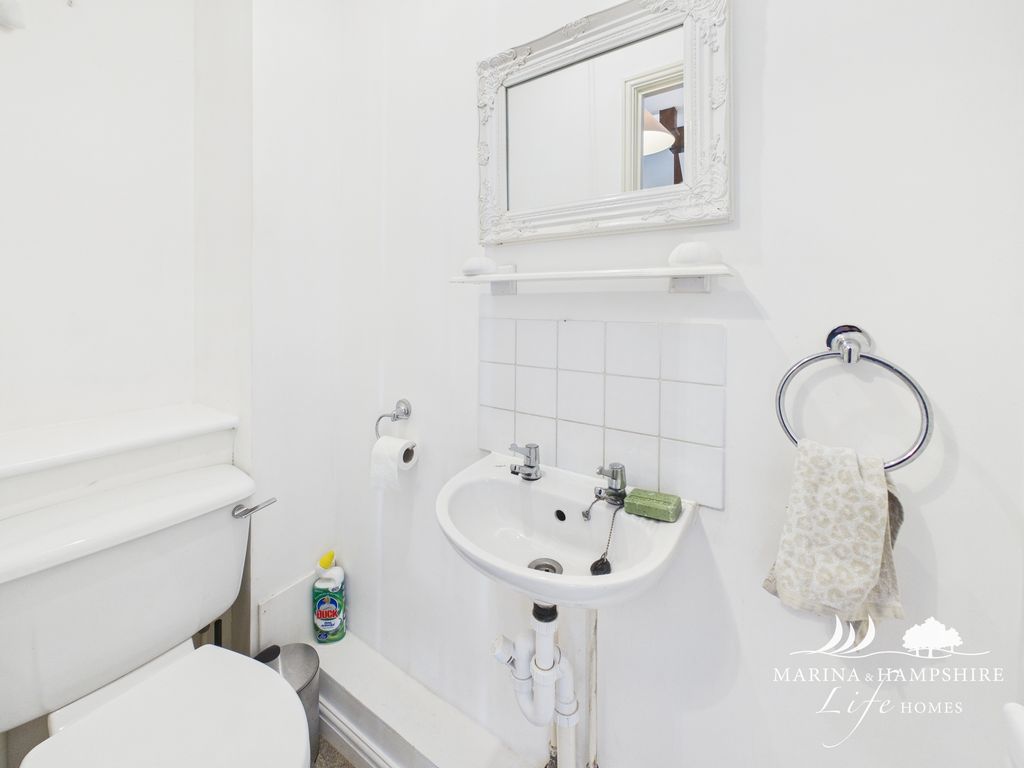 Additional image 23 of 3 bed terraced house for saleTintagel Way, Port Solent PO6