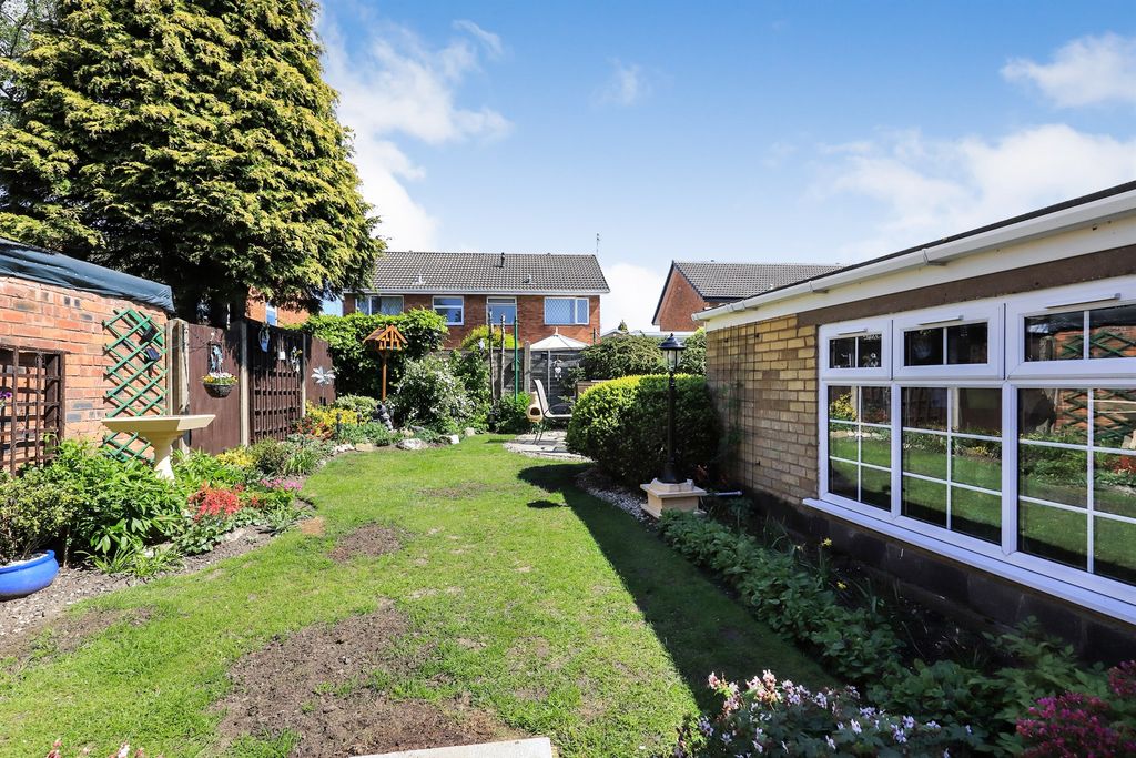 Additional image 14 of 5 bed detached house for saleDursley Close, Willenhall WV12