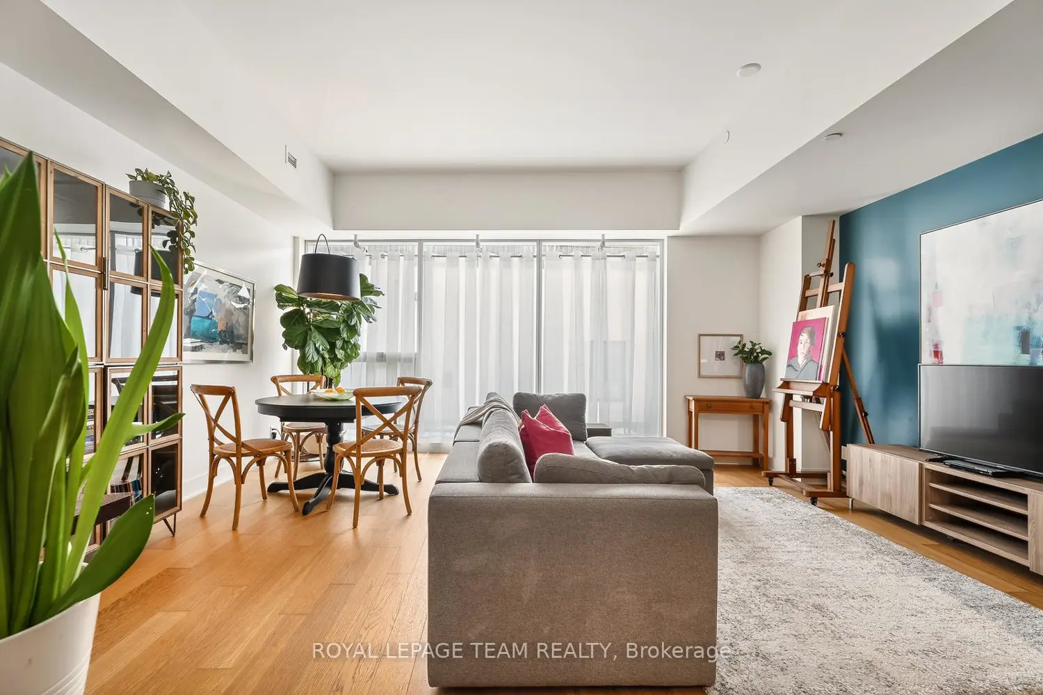 485 Richmond Road 103