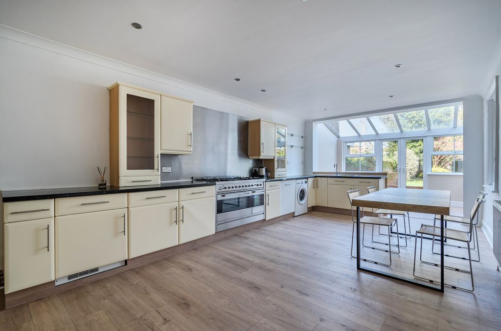 Additional image 2 of 4 bed detached house for saleWelbeck Avenue, Highfield, Southampton, Hampshire SO17