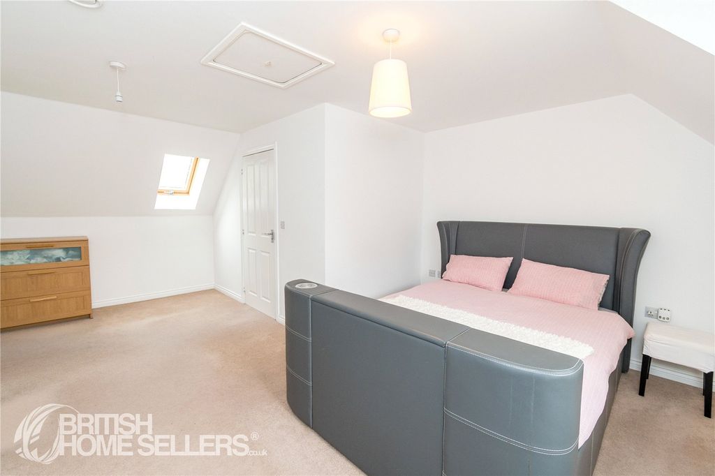Additional image 7 of 4 bed terraced house for saleColby Street, Southampton, Hampshire SO16