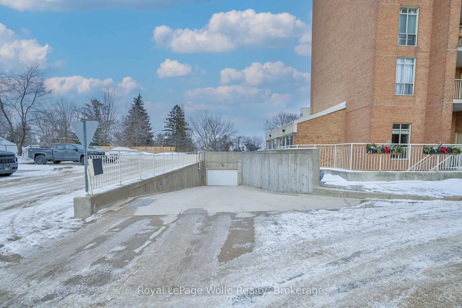 Additional image 18 of 1414 King Street 302