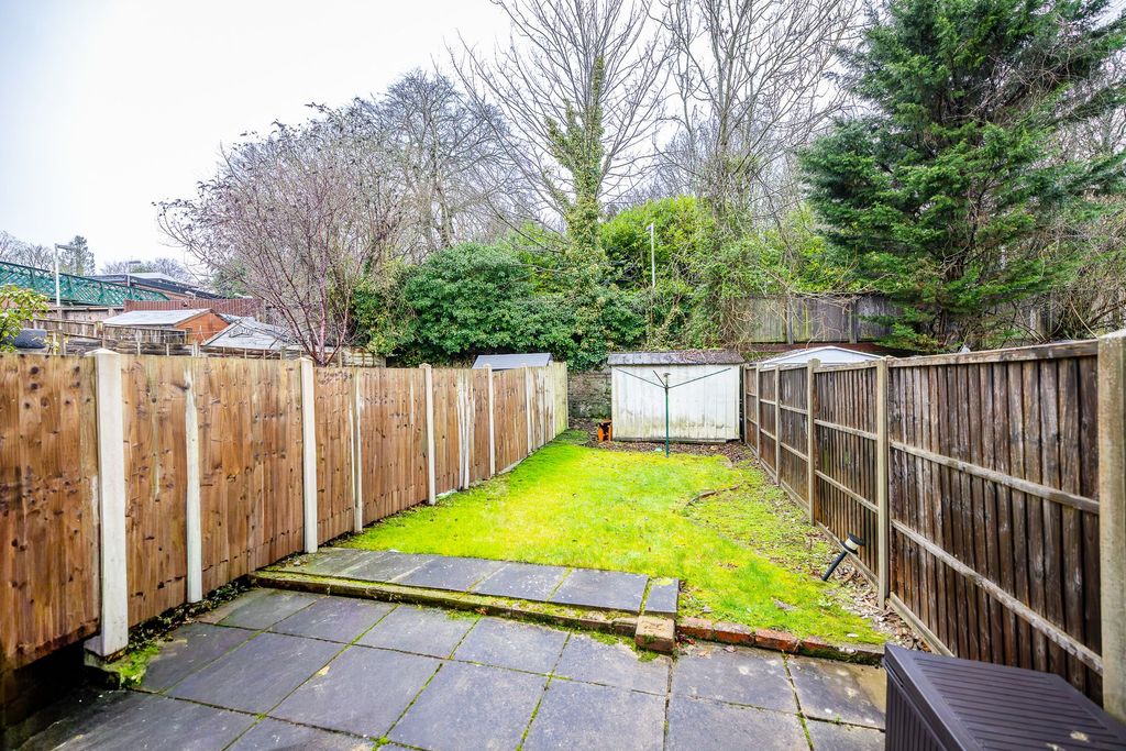 Additional image 11 of 4 bed terraced house for saleGodstone Road, Whyteleafe CR3