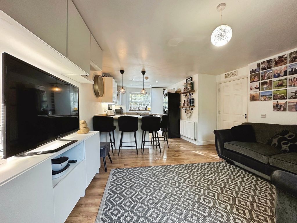 Additional image 8 of 2 bed flat for saleDam Mill Close, Bilbrook, Wolverhampton WV8