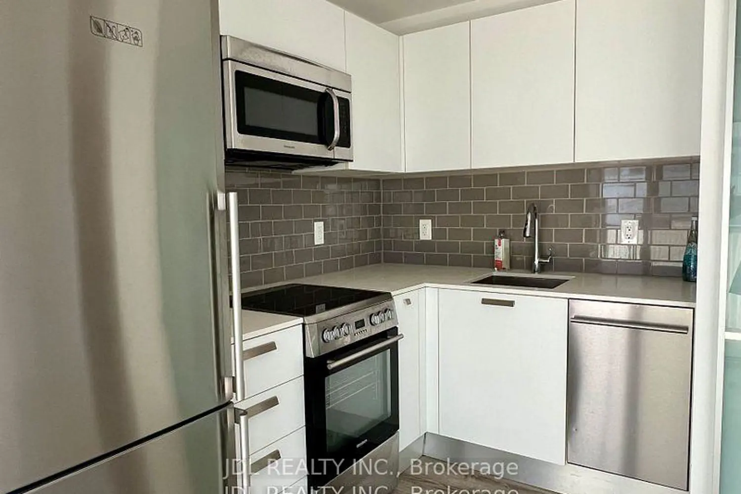 Additional image 9 of 42 Charles Street 3609