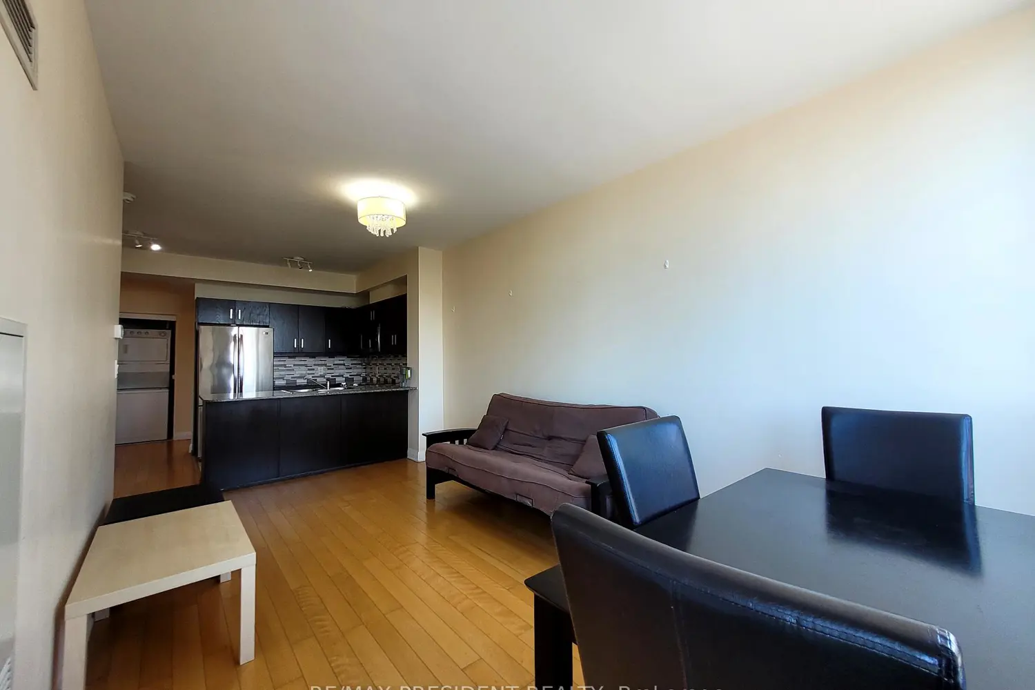Additional image 11 of 3504 Hurontario Street 801